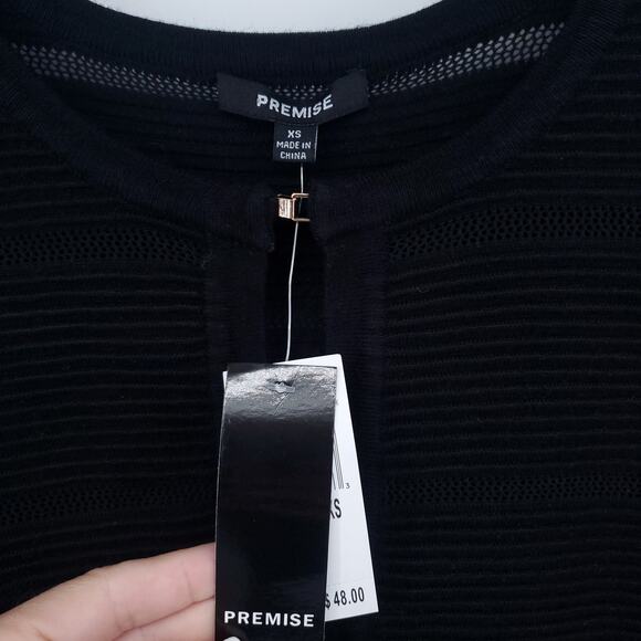 Premise Mod Versatile Minimal Crop Black Textured Short Sleeve Cardi Jacket XS - Picture 3 of 10